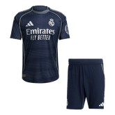 Authentisches Real Madrid Auswärtsset (Trikot + Shorts) 2025/26 – Marineblau