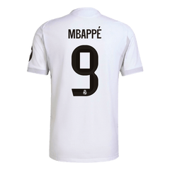 Authentisches MBAPPÉ #9 Real Madrid Heimtrikot 2025/26 Weiß