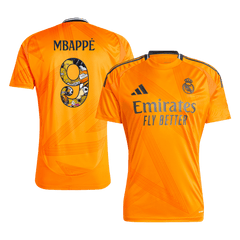 MBAPPÉ #9 Real Madrid Auswärtstrikot 2024/25 – Schriftart Bear Champ